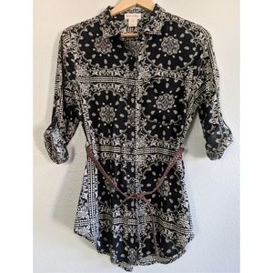 Miley and Molly Belted Tunic Top